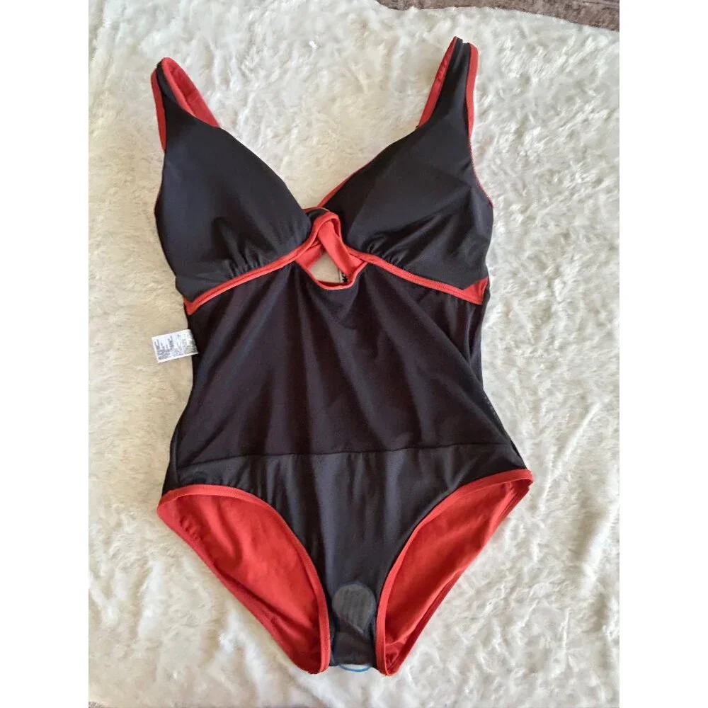 Dkny nwot size